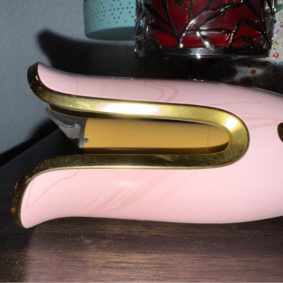 Chi x Barbie Curler and Heat Protectant - Picture 3 of 6